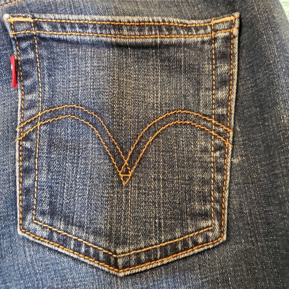 Levi's 550 Relaxed Fit Boot Cut Jeans - Picture 3 of 5